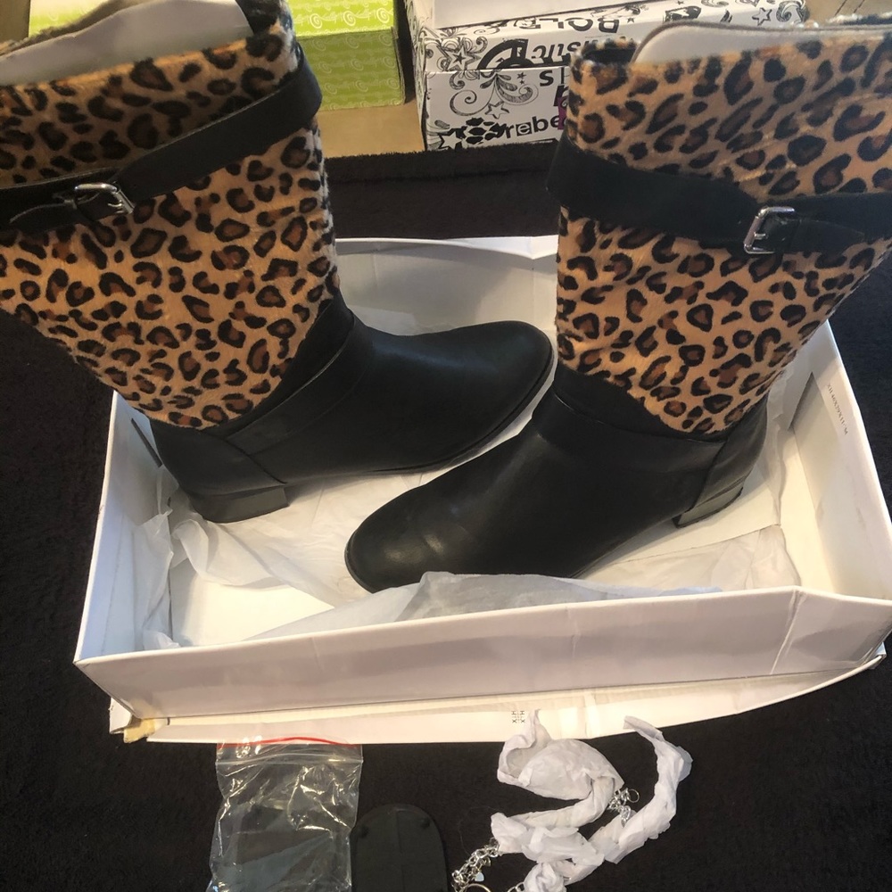 Boots - Picture 2 of 4